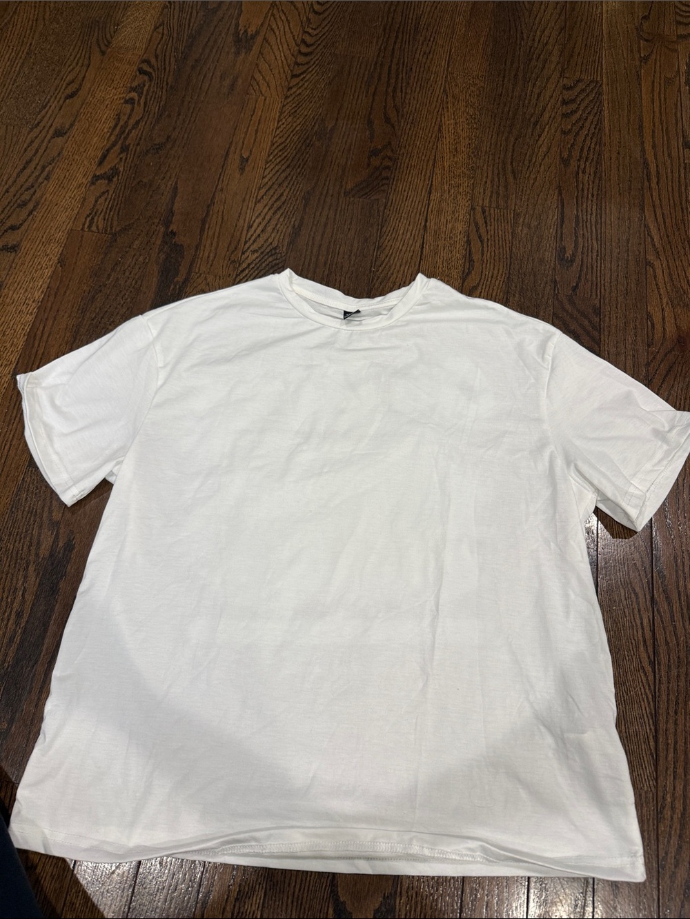 SHEIN Men's White Short Sleeve Crewneck Tee